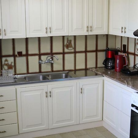 Lefkada Beachfront Apartment Никиана Екстериор снимка