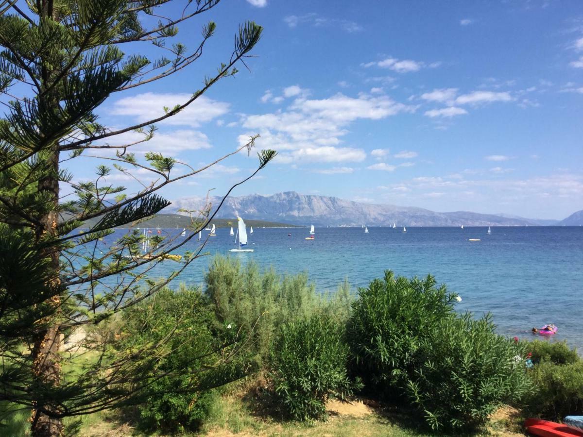 Lefkada Beachfront Apartment Никиана Екстериор снимка